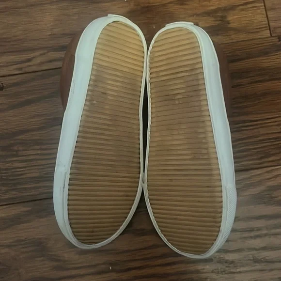 Old Navy shoes - Picture 5 of 15